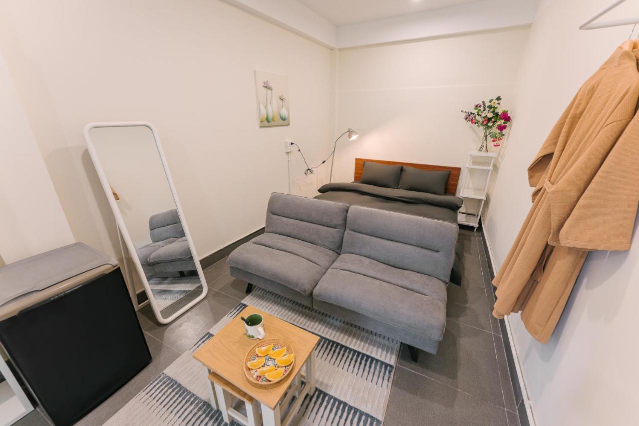 Delapong Homestay - 50M To Hoan Kiem Lake 河内 外观 照片