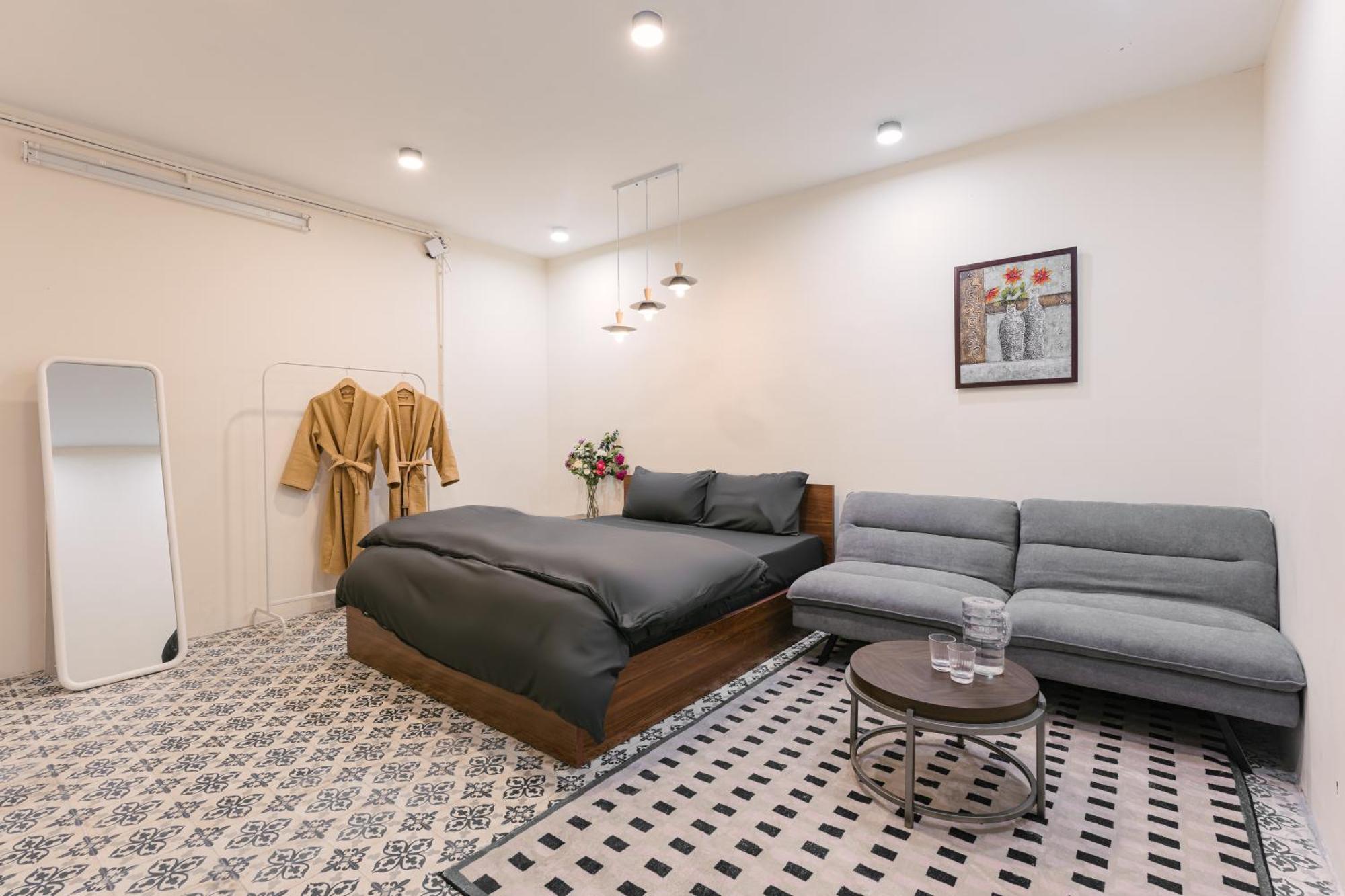 Delapong Homestay - 50M To Hoan Kiem Lake 河内 外观 照片